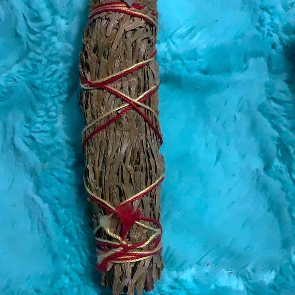 SAGE AND OTHER HERBS 🌿 TO BURN 🔥 FOR ZEN - Picture 4 of 6